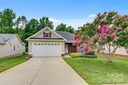 1528 Mayfair Drive sold home in Conover, SC