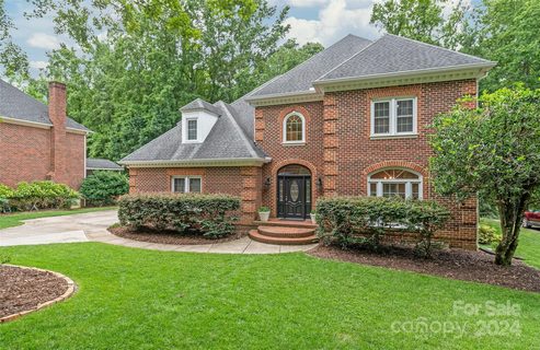 5909 Providence Glen Road