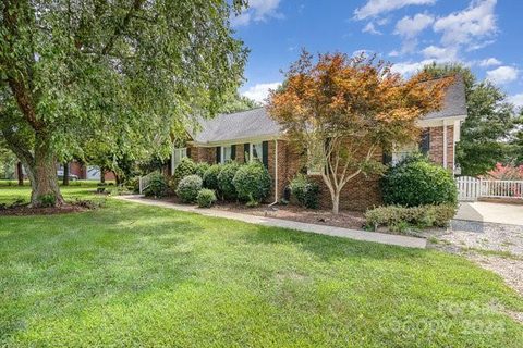1408 Bradley Drive sold home in Corinth Hills, Monroe, NC