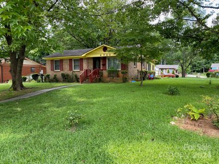 4700 Ridgeley Drive