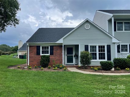 8305 Chippenham Lane sold townhome in Kensington at Raintree, Charlotte, NC