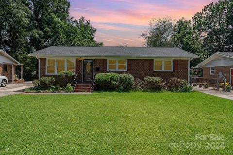 5424 Myrica Lane