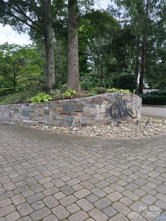 506 Spanish Oak Lane