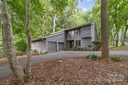 190 Canterbury Place Road sold home in Mooresville, SC