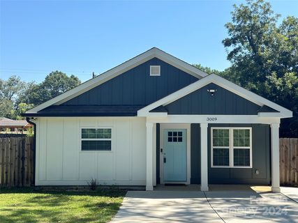 3009 Reid Avenue