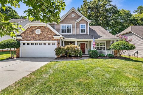 1257 Saint Johns Avenue sold home in Chestnut Oaks, Matthews, NC