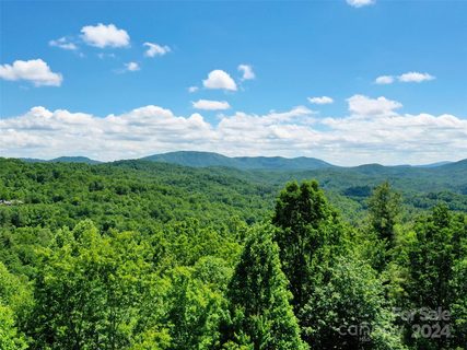 211 Bent Pine Trace active lot in Champion Hills, Hendersonville, NC