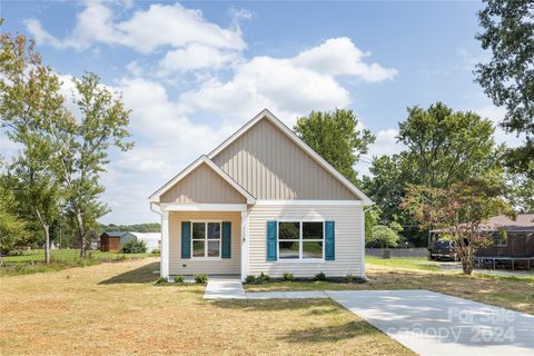 227 Ivy Run Court sold home in Jan Joy Acres, Statesville, NC