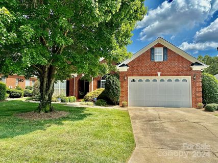 2304 Pinefield Court sold home in Waterford Place, Gastonia, NC