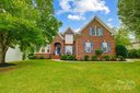 7907 Avanti Drive sold home in Waxhaw, SC