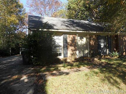 6429 Bridlewood Lane