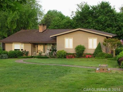1 Island View Drive