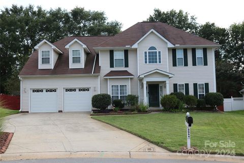 3954 Longwood Drive
