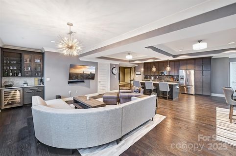 222 S Caldwell Street 2007 sold home in Skye Condominiums, Charlotte, NC