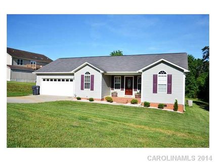 111 Fairgate Drive sold home in Fairview Farms, Statesville, NC