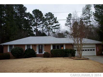2199 Briarwood Circle