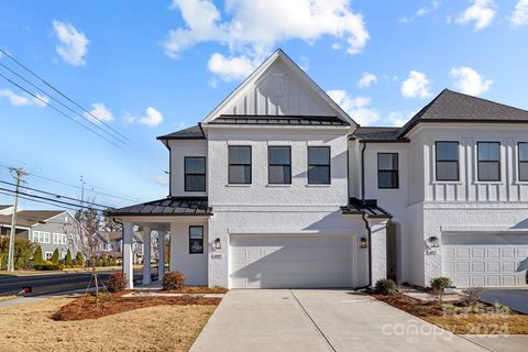 6007 Mariemont Circle 101 sold townhome in Towns at Rea Colony, Charlotte, NC