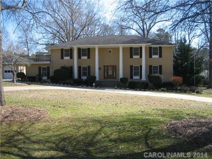 102 Stone Mill Circle # 81 sold home in Rolling Hills, Monroe, NC