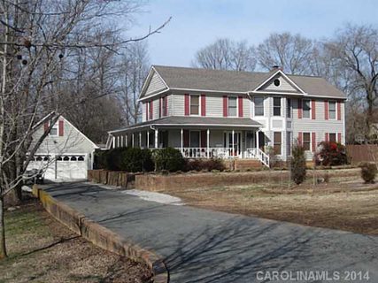 913 Lanier Lane sold home in Lake Haven, Monroe, NC
