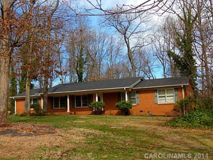 303 Caprice Circle