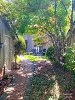 5362 Sandtrap Lane