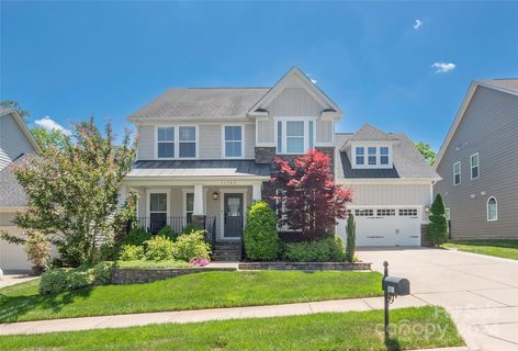 Previously sold for $690,000