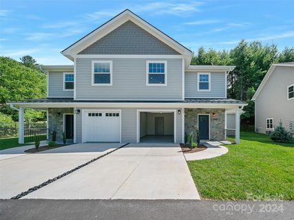 200 Red Twig Lane sold townhome in Dogwood Point, Burnsville, NC