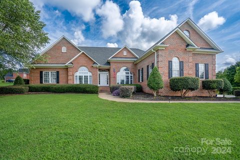 103 Lakefield Court sold home in The Pointe, Cherryville, NC