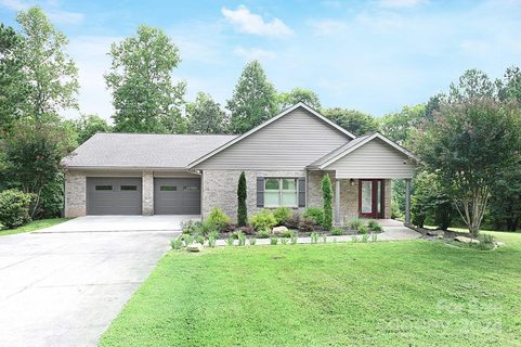 181 Greens Road