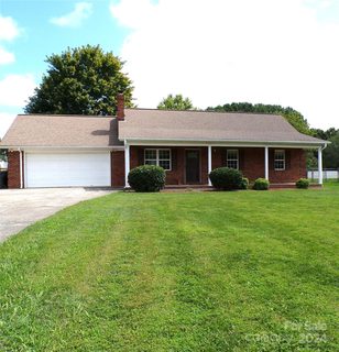 4420 Poxon Lane