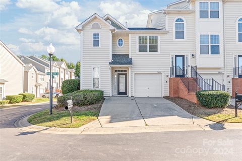 2826 Avalon Loop Road