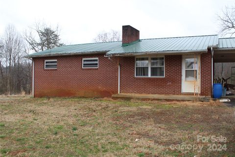 1041 Hopedale Drive sold home in Hopedale, Lenoir, NC