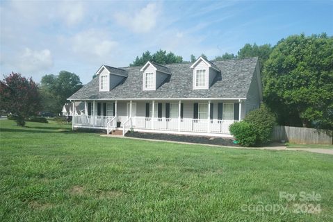 601 Edinburgh Court sold home in Highland Creek, Rock Hill, SC