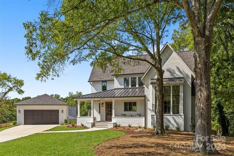 5007 Lansing Drive