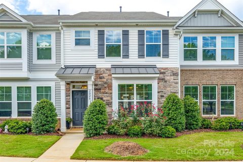 202 Waterlynn Ridge Road B sold townhome in Waterlynn Grove, Mooresville, NC