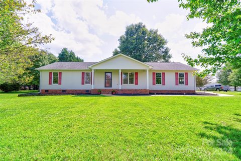 710 Skinner Road