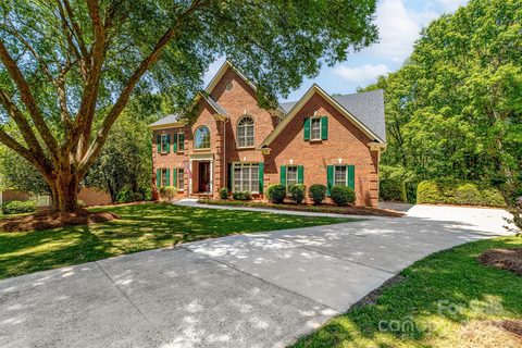 6912 Golden Rain Court