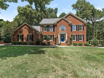 Previously sold for $885,000