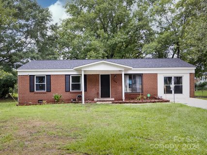 1302 E 1st Street sold home in East Lake View, Kannapolis, NC