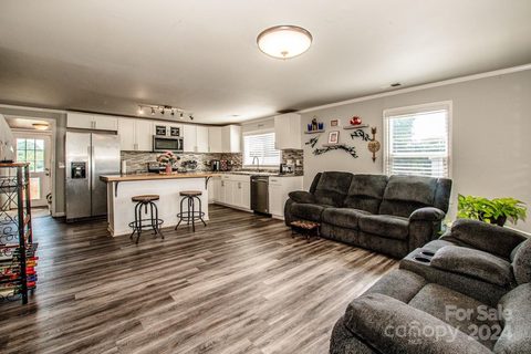 2204 Emmanuel Church Road sold home in Conover Manor, Conover, NC