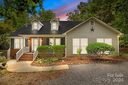6915 Live Oaks Lane sold home in Waxhaw, SC