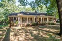 807 Black Oak Drive sold home in Matthews, SC