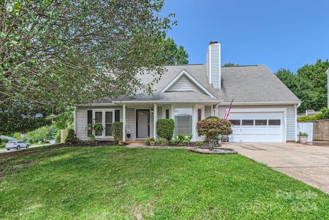 1221 Sprucewood Place sold home in Weddington Woods, Concord, NC