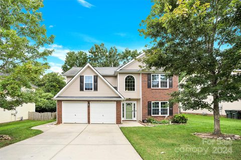 955 Wind Carved Lane sold home in Windy Ridge, Monroe, NC