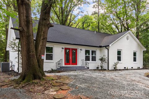 4718 Rolling Hill sold home in Rolling Hills, Charlotte, NC