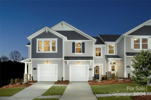 17105 Carolina Hickory Drive