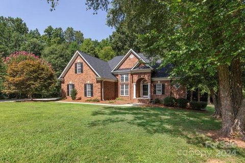 4847 Trey View Court sold home in Hidden Forest, Mint Hill, NC