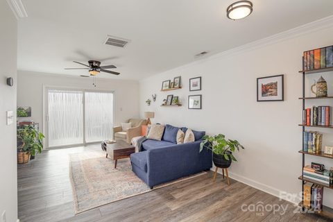 1344 Green Oaks Lane H sold condo in Williamsburg on Commonwealth, Charlotte, NC
