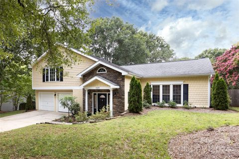 4609 Quail Canyon Drive sold home in Carmel Valley, Charlotte, NC