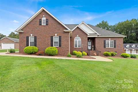 233 Seven Springs Loop 20 sold home in Seven Springs, Statesville, NC